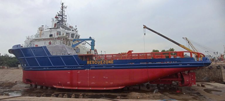 Cung cấp động cơ đã qua đại tu cho tàu đóng mới 1 2